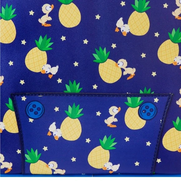 Disney Loungefly SDCC Limited Edition Bedtime Stitch Glow Mini Backpack - Picture 6 of 6